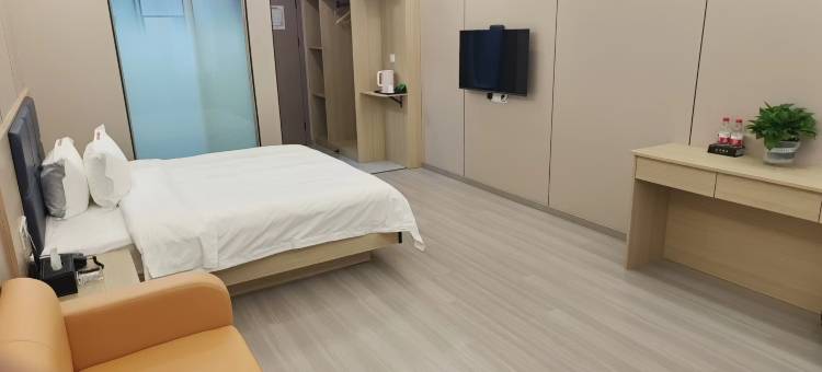 柏曼电竞酒店(麻城广场店)图片