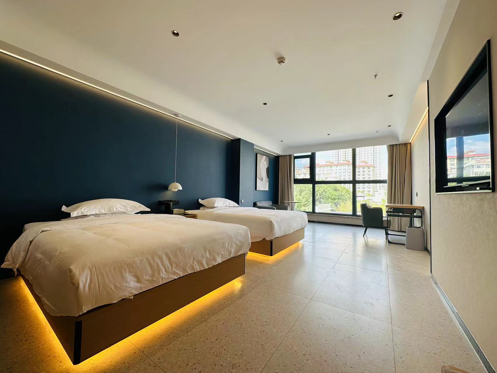 Hemuyueju Hotel (Weichang Mulan New World)Over view