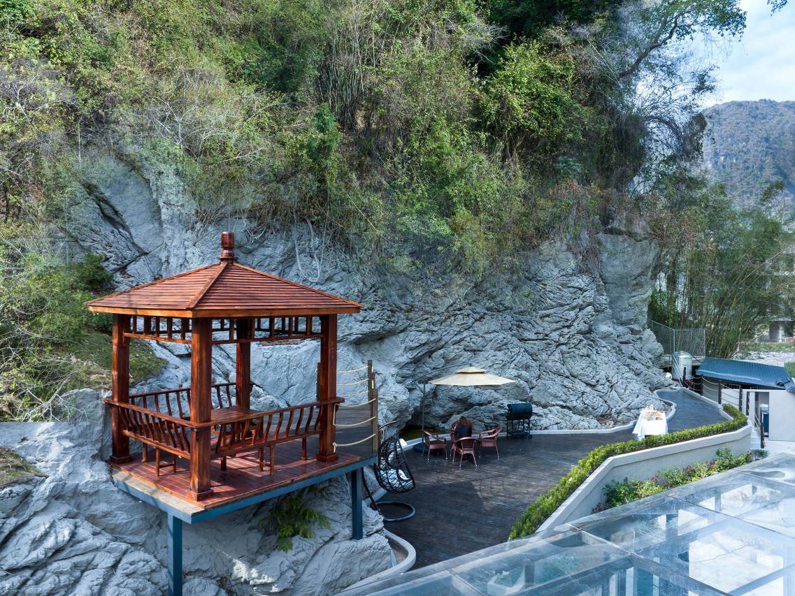 潮漫酒店(阳朔十里画廊遇龙河店)图片