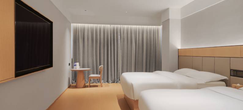 REGAL·瑞格兰假日酒店(成都火车东站店)图片