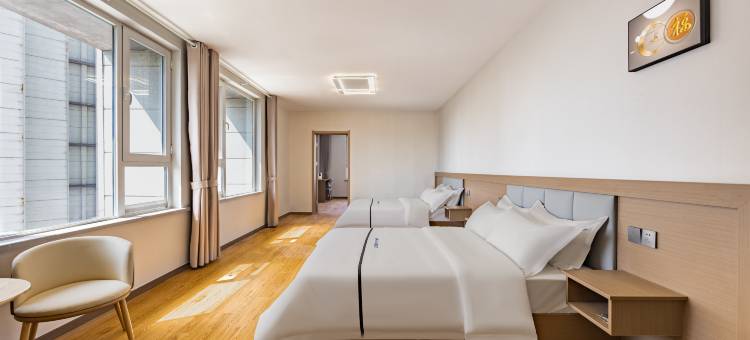 北纬三十七度公寓(国际海水浴场火炬八街店)图片