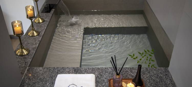 山屿居温泉客栈(和顺古镇店)图片