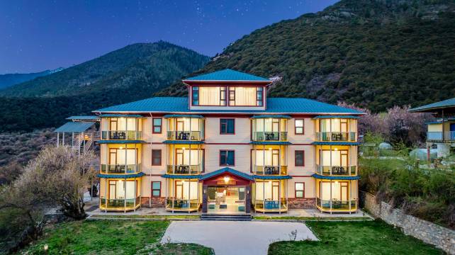 米林云峰轩客栈(索松村店)