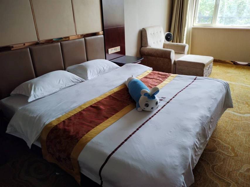 Mingzhu Hotel Over view