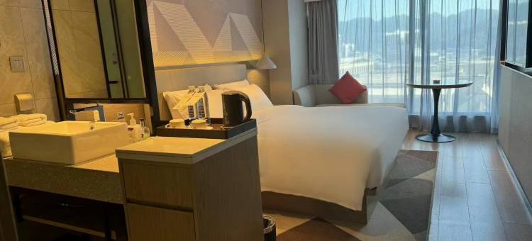 柏曼酒店(凤凰碧桂园店)图片