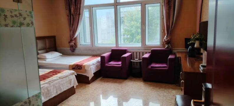 瑞银主题宾馆图片