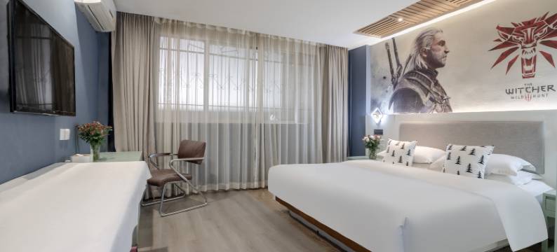 昆明春尚酒店(同德广场小菜园地铁站店)图片