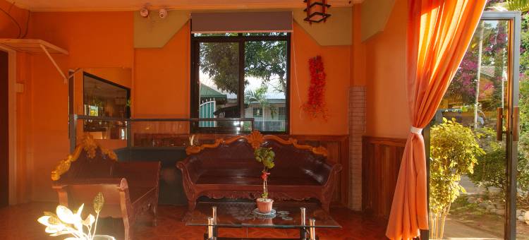 红门酒店-农场边酒店-佬沃市(RedDoorz @ Farm Side Hotel Laoag City)图片