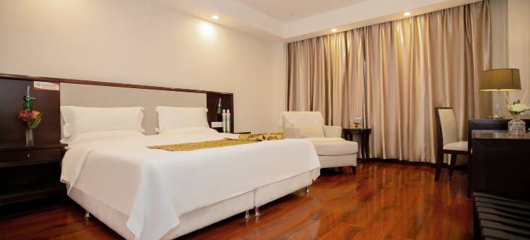 玉树万信至格酒店图片