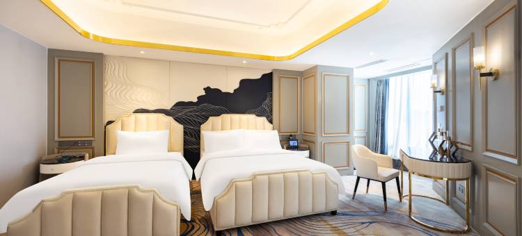 云与白马设计师酒店(沈阳站太原街店)图片