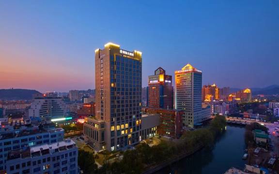 hotel overview picture