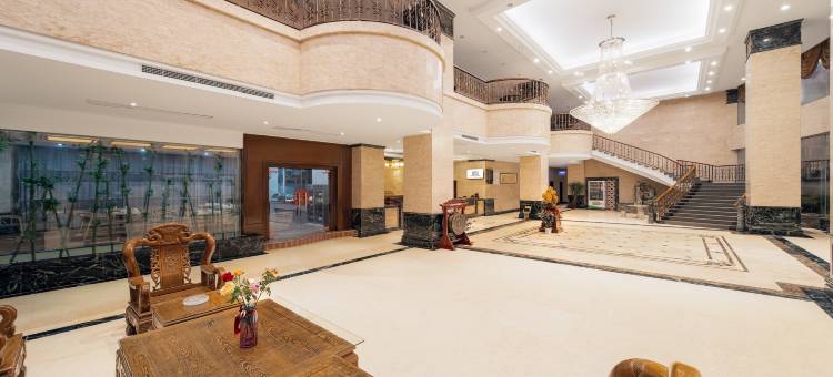 喀斯特国际大酒店(环江大桥店)图片