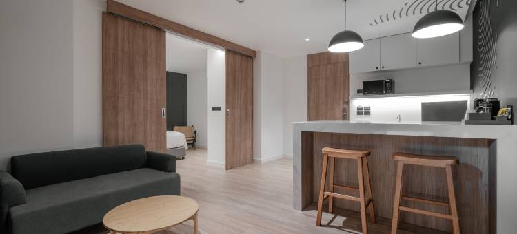 蓝猴中心酒店邦涛(Blu Monkey Hub and Hotel Laguna, Bangtao Phuket)图片