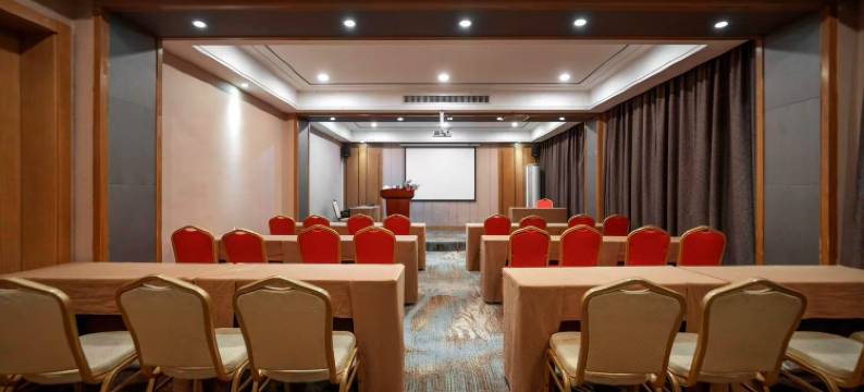 镇平凯宾大酒店(建设大道镇平站店)图片