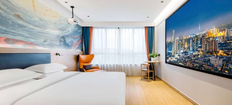 济南·巨幕高空影音酒店图片