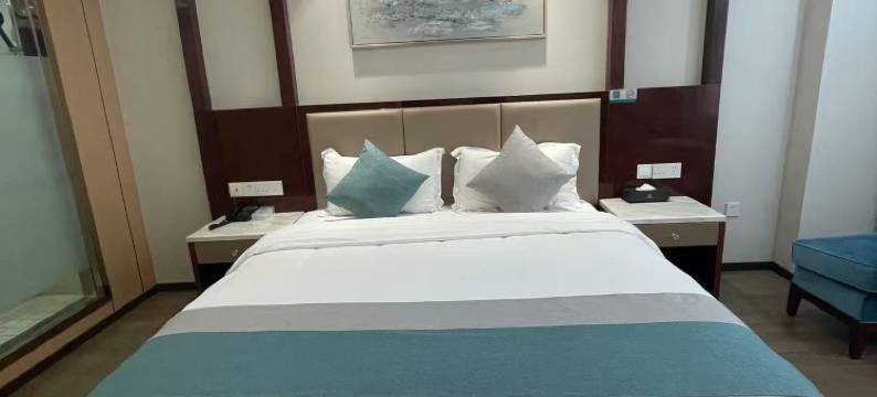 致馨栀子花开酒店(松滋商贸城店)图片