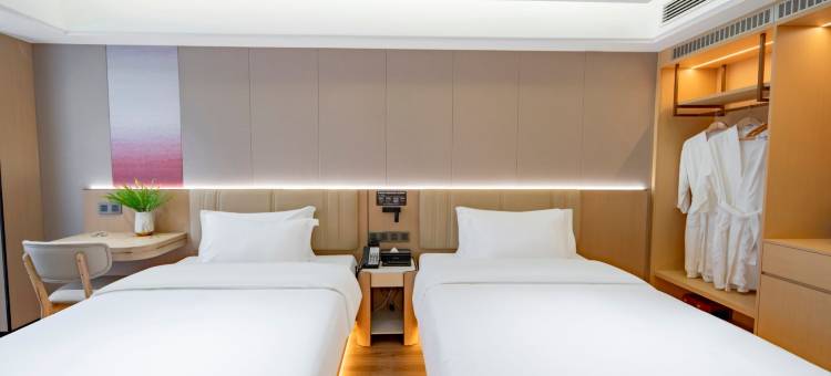 南充罗曼酒店(西华师范大学华凤校区店)图片