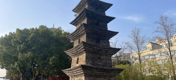 兔子窝青年旅舍(宁波火车站店)图片