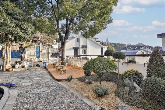 法兰萌望山景民宿(西湖景区太子湾公园店)图片