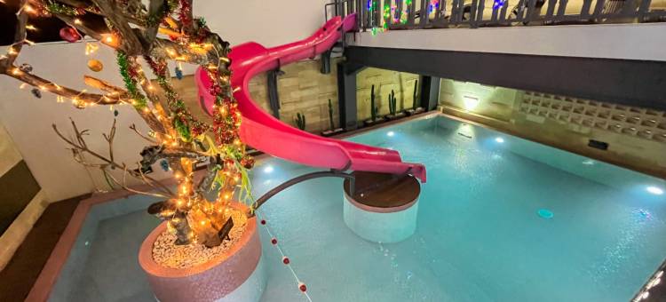 日惹玛丽奥勃洛酒店(Luxury Malioboro Yogyakarta Hotel)图片