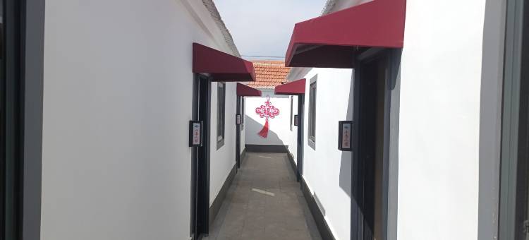 青岛小巷民宿(崂山风景区店)图片