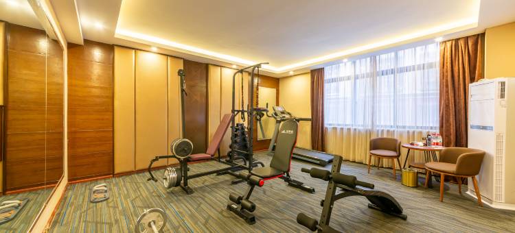 嘉黎财康大酒店图片