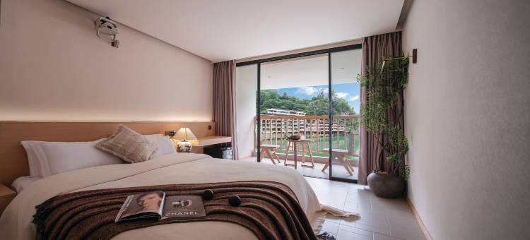 阳与光江景设计民宿(镇远古城祝圣桥店)图片