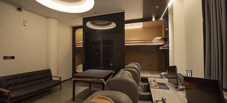 F5·月界电竞酒店(广元高铁站店)图片