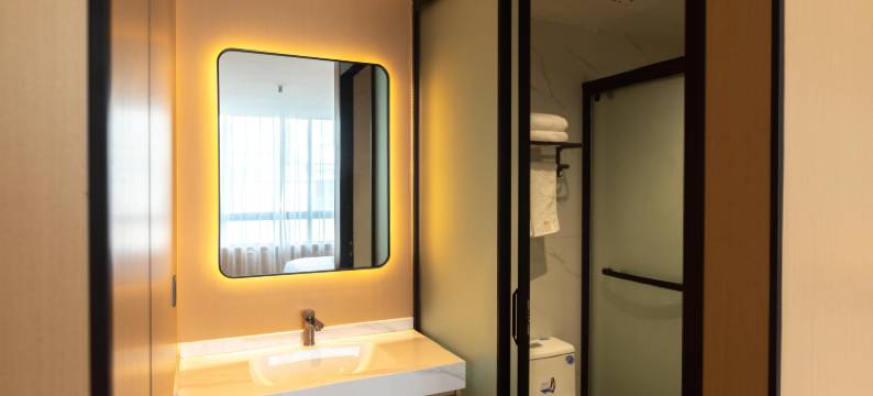 漫馨美宿(上海虹桥火车站国家会展中心店)图片