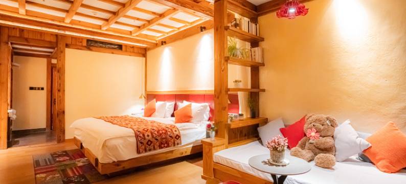 九如山诺漫堡生活情境酒店图片