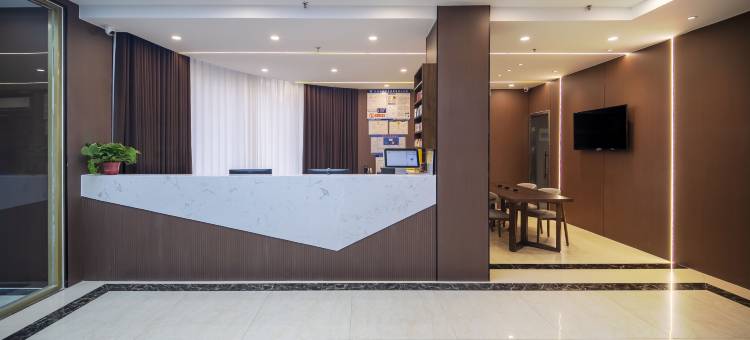 美途•光影假日GUANGYING JIARI轻居酒店(汽车总站职业技术学院店)图片