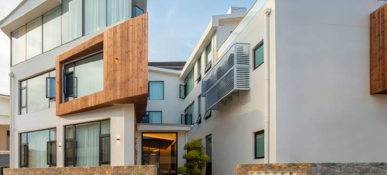 诧寂美学｜香见·供氧观景花园巨幕投影私藏酒店(独克宗古城店)图片