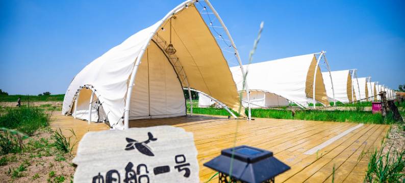 乌兰布统机场度假区图片