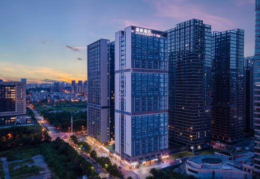 丽枫酒店（长沙高铁南站店）外景图