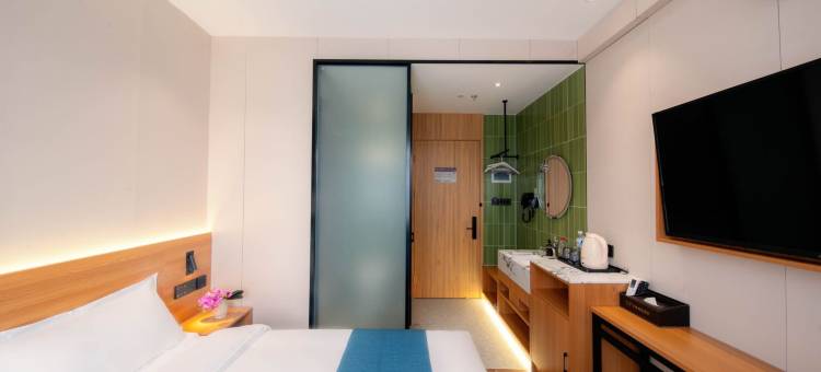 如家UP华驿精选酒店(北京五棵松田村地铁站店)图片