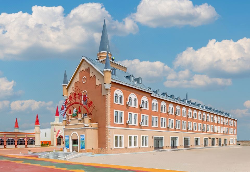 Prague Summer Palace HotelHotel Overview
