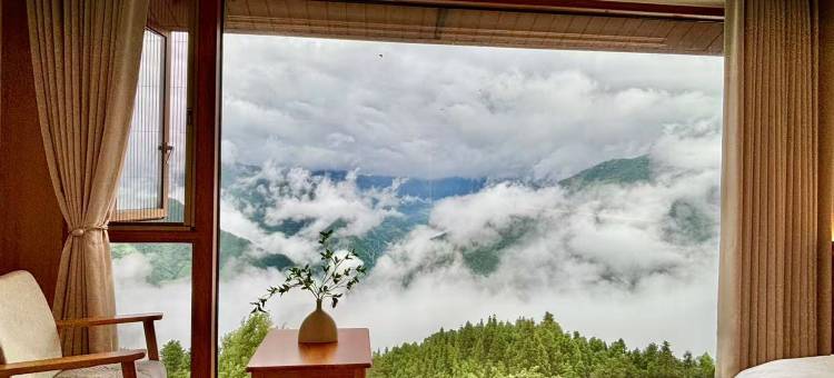 龙脊·云山居民宿(九龙五虎观景台店)图片