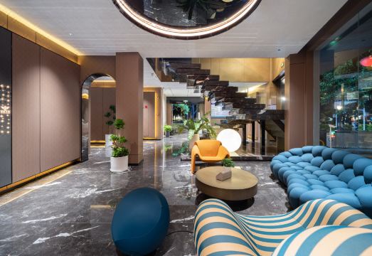 金皇 In The Futere 未来酒店（蒙自州政府店）外景图