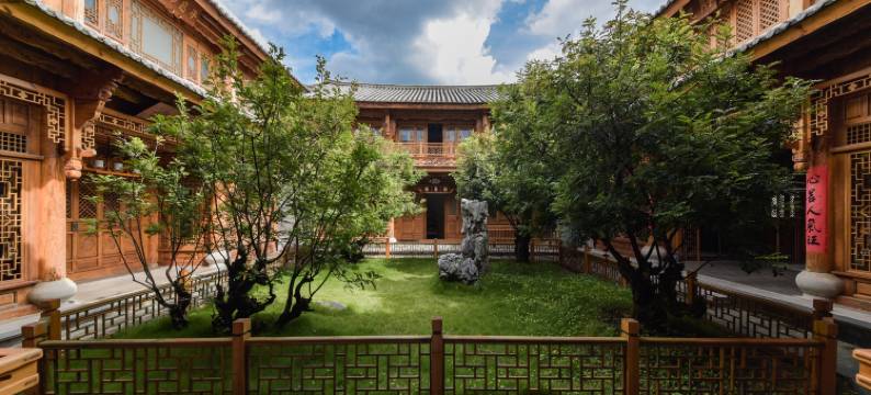 巍山云溪会馆图片