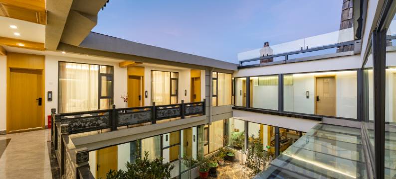 香境芳唐XIANGGELILAFTA·FANGTANG悦氧观景美宿(独克宗古城店)图片