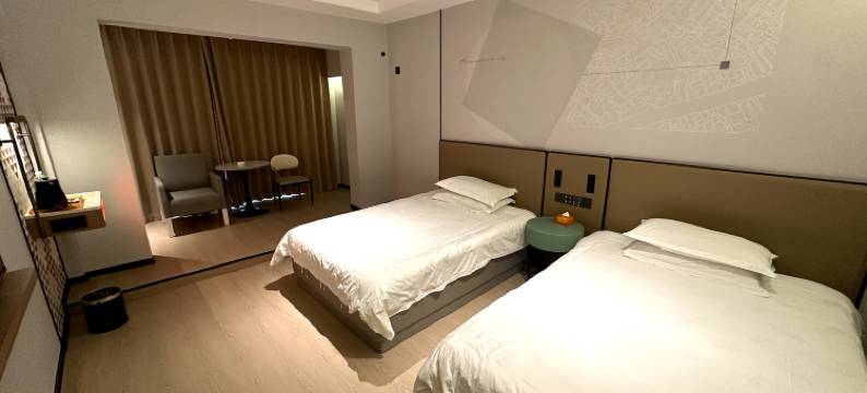 柏曼酒店(新晃商业步行街店)图片