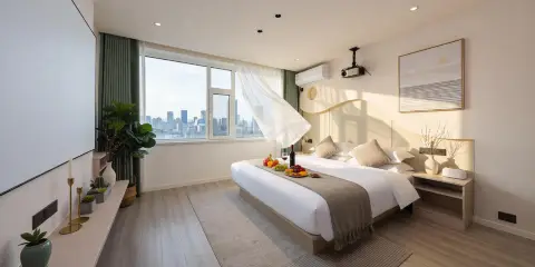 雲朵•漫居|AESTHETIC•FASHION設計民宿(延吉延邊大學網紅牆店)