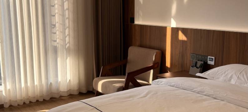 倚溪蜗居客栈图片