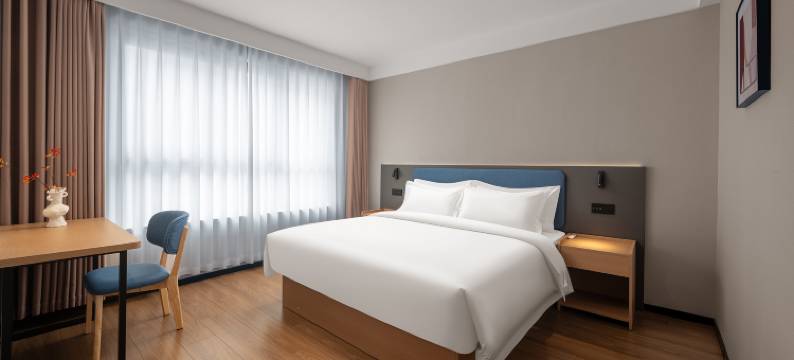 鸥鱼城市酒店(开封万达广场店)图片