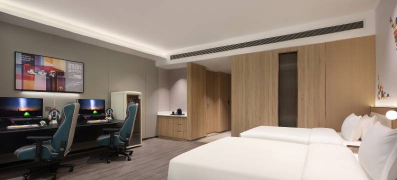 网鱼电竞酒店(德思勤商业广场店)图片