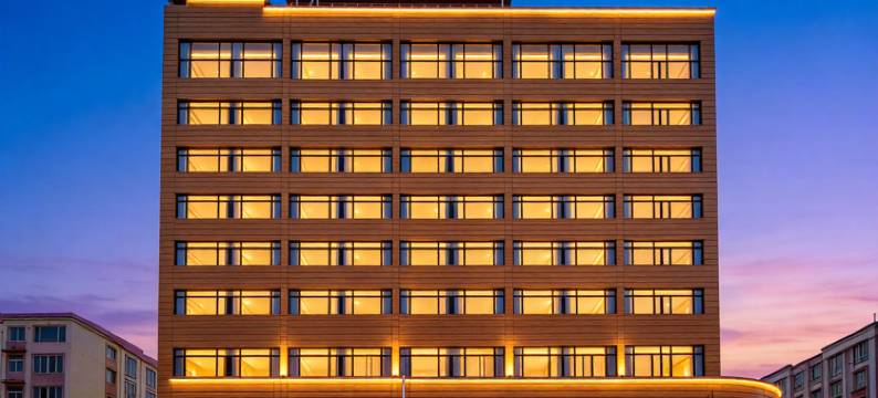 良豪商务酒店(平顶山万达广场和平路步行街店)图片