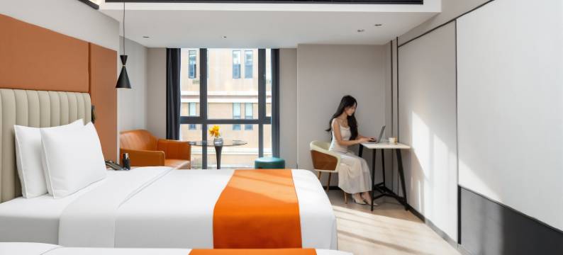 FunGee欢致江景酒店(重庆洪崖洞解放碑步行街店)图片