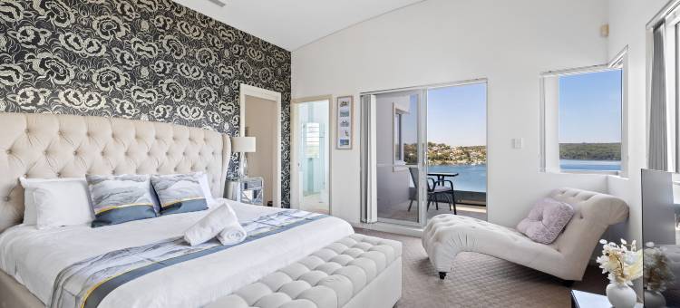滨水奢华客房·绝美景观(Waterfront Luxury Rooms with Stunning Views)图片