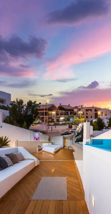 九州优品酒店 (茂名信宜窦州里文化创意街玉都公园店)