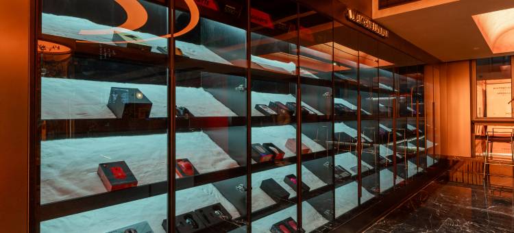 赛博萤火电竞酒店(江汉路地铁站汉口江滩店)图片